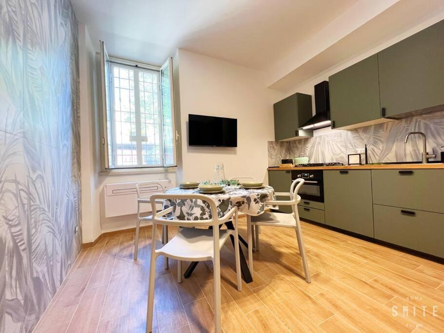 Roma Suite Epiro Екстериор снимка